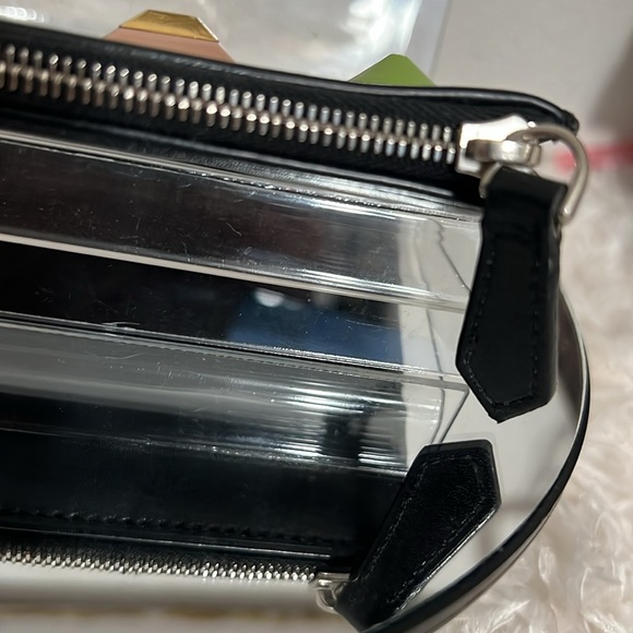 Authentic Fendi Black Leather Studded Key/Card Case EUC - Picture 5 of 16